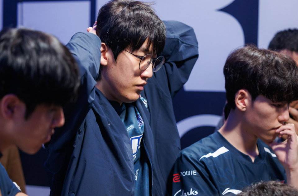 九游娱乐-包含Scout连续十场比赛得分超过爆冷，SKT挑战极限！的词条