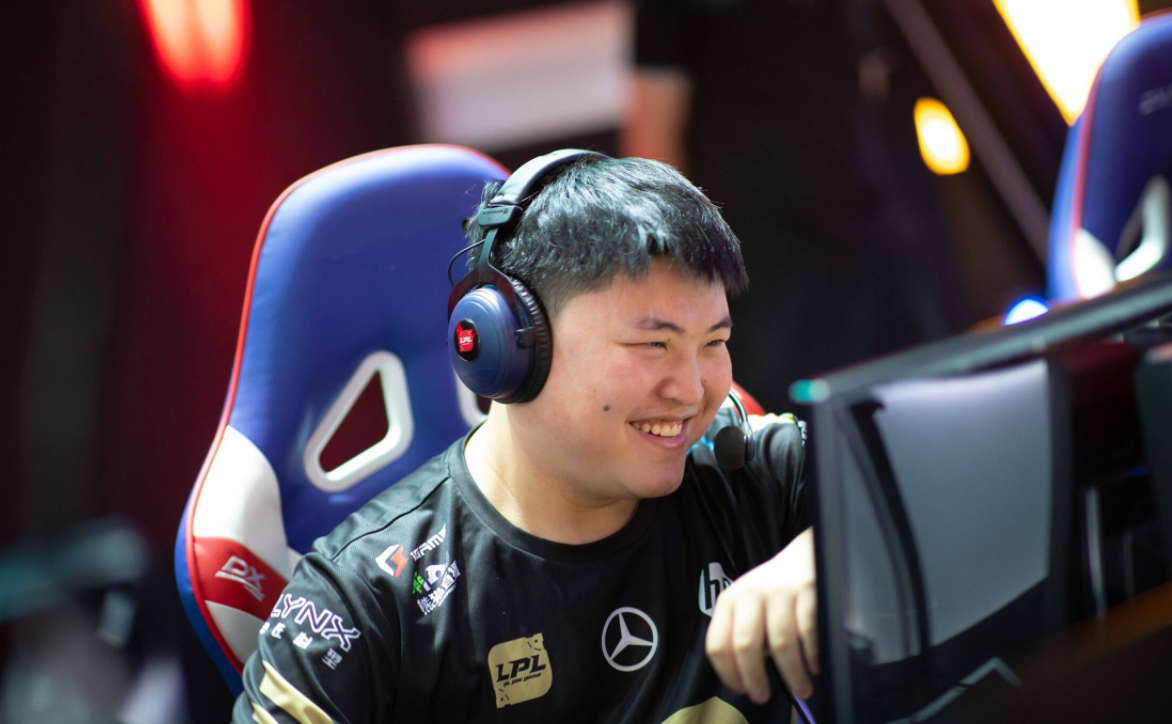 包含Uzi关键节点回归赛场,澳大利亚队带队取胜!的词条 包含Uzi关键节点回归赛场,澳大利亚队带队取胜!的词条